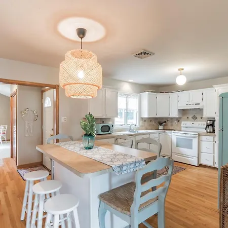 Spacious Ranch Minutes To Stone Harbor In The Heart Of Downtown Cape May Court House Exterior photo