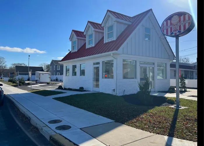 Spacious Ranch Minutes To Stone Harbor In The Heart Of Downtown